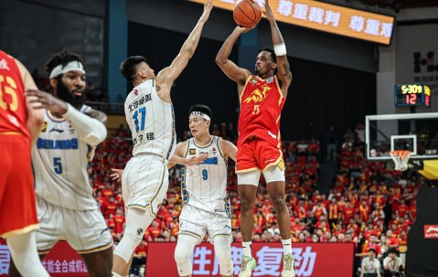 九游娱乐体育平台 -今夜芝加哥公牛备战CBA常规赛；更衣室发声细节曝光；目标明确；轮换策略成焦点的简单介绍