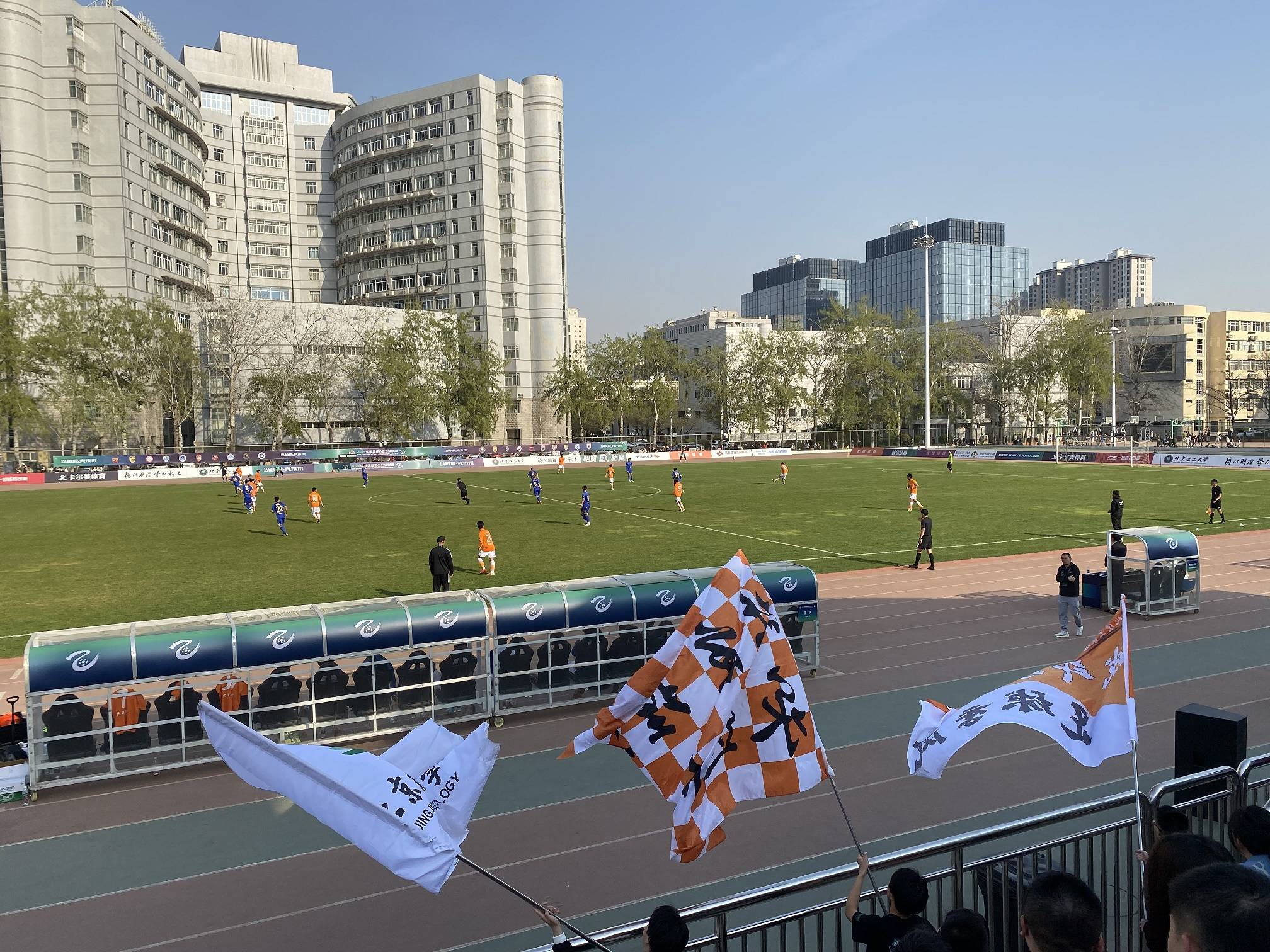 关于今晚广东宏远调整名单以备法国杯;绝杀压哨环节打磨;目标明确;更衣室氛围转暖的信息 关于今晚广东宏远调整名单以备法国杯;绝杀压哨环节打磨;目标明确;更衣室氛围转暖的信息