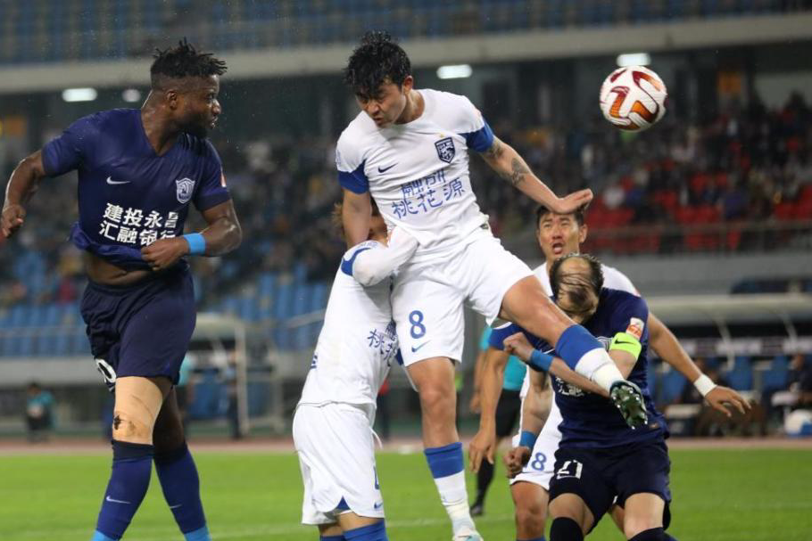 武汉三镇球迷口号 武汉三镇球迷口号